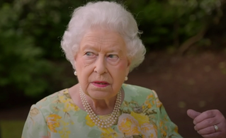 queen-elizabeth-shock-is-death-stalking-prince-charles-mom-monarch-has-reportedly-suffered-heartache-yet-again