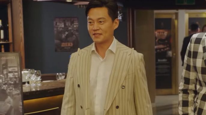 behind-every-star-kdrama-episode-3-recap-lee-seo-jin-tries-to-get-rid-of-joo-hyun-young-to-hidethe-truth-about-their-relationship