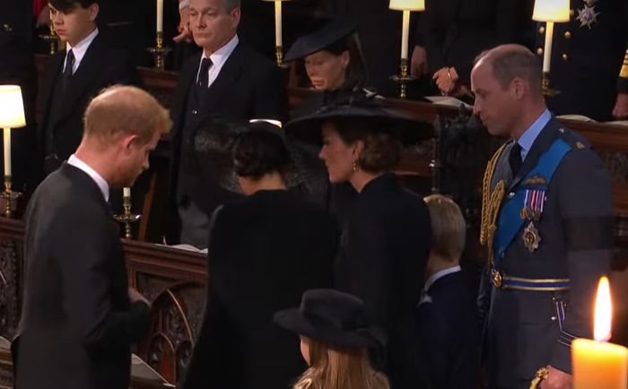 prince-william-prince-harry-reportedly-had-one-brief-conversation-during-queen-elizabeths-committal-service-lip-reader-reveals