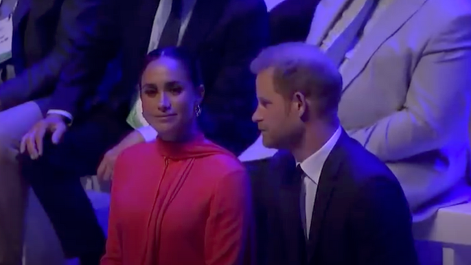 meghan-markles-one-young-world-keynote-speech-reportedly-gives-the-impression-she-has-political-agenda-prince-harrys-wife-makes-remarks-all-about-her-and-refers-to-herself-54-times