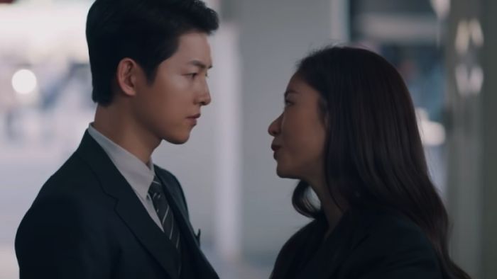 Song Joong Ki Jeon Yeo Bin Spotted Having Intimate Moments At The 26th Busan International Film Festival Song Hye Kyo S Ex Comments On Squid Game S Popularity