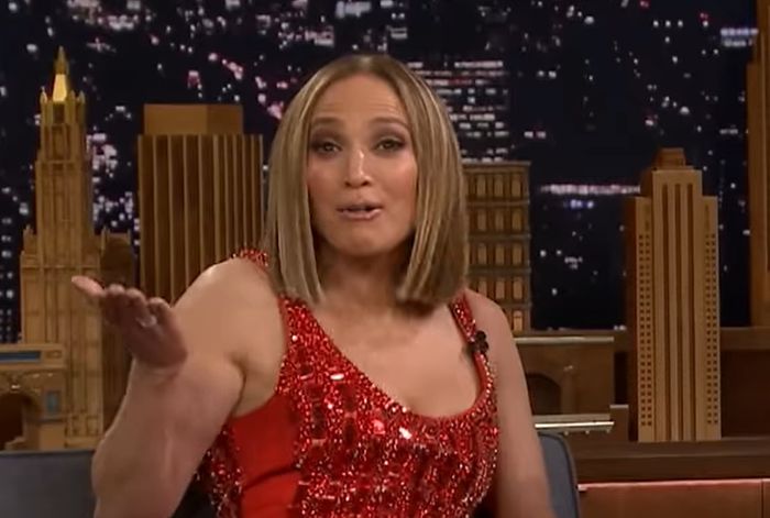jennifer-lopez-might-be-forced-to-live-with-ben-afflecks-smoking-even-if-she-hates-it-batman-v-superman-allegedly-should-be-the-one-to-decide-if-hes-ready-to-give-up-the-vice-not-his-wife