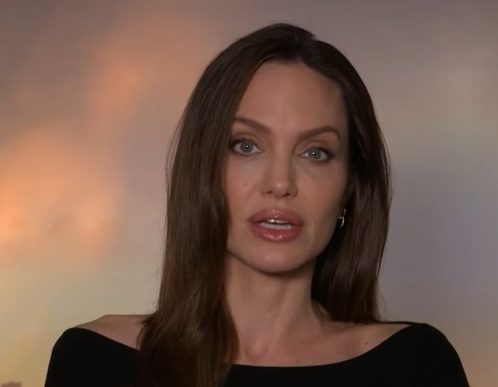 angelina-jolie-shock-the-weeknds-new-album-dawn-fm-features-songs-about-brad-pitts-ex-wife