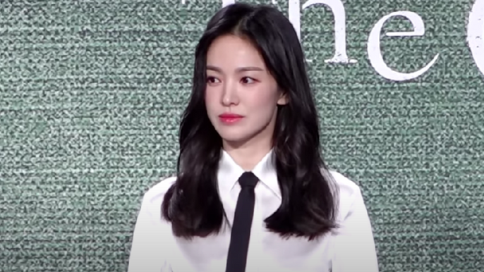 song-hye-kyo-already-shows-signs-of-aging-fans-have-mixed-reactions