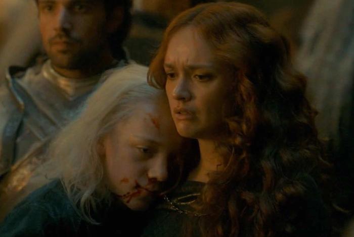 Alicent with her second son Aegon