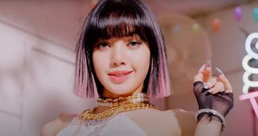 why-blackpink-lisa-has-two-instagram-accounts-revealed