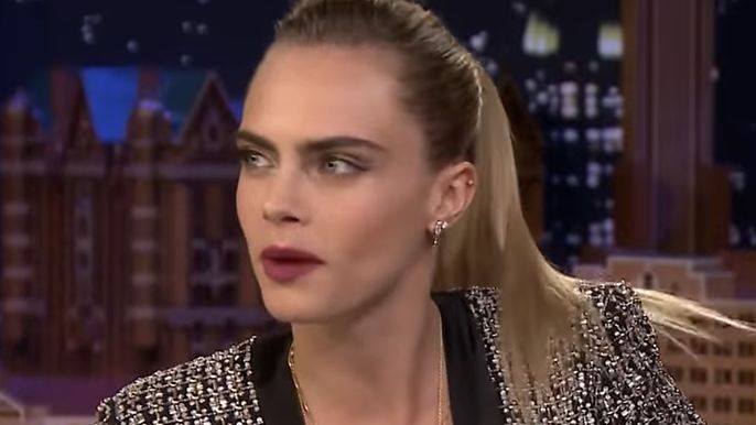 cara-delevingne-caused-her-pals-to-worry-after-seeing-her-looking-exhausted-unkempt-after-partying-for-a-couple-of-days-model-reportedly-fended-for-herself-while-attending-burning-man