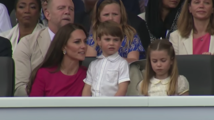 kate-middleton-shock-prince-williams-wife-called-out-for-prince-louis-antics-cheeky-behavior-at-platinum-jubilee-pageant