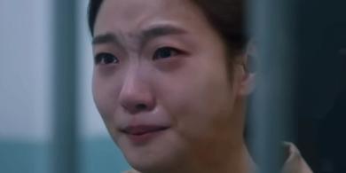 little-women-episode-10-recap-kim-go-eun-loses-her-money-plays-an-important-role-in-wi-ha-joons-dangerous-plan-nam-ji-hyun-reveals-the-truth-about-jeongran-society