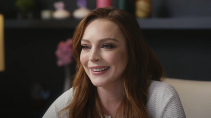 lindsay-lohan-net-worth-the-ups-and-downs-of-the-falling-for-christmas-stars-career