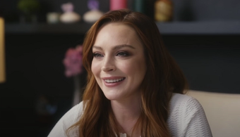 lindsay-lohan-net-worth-the-ups-and-downs-of-the-falling-for-christmas-stars-career