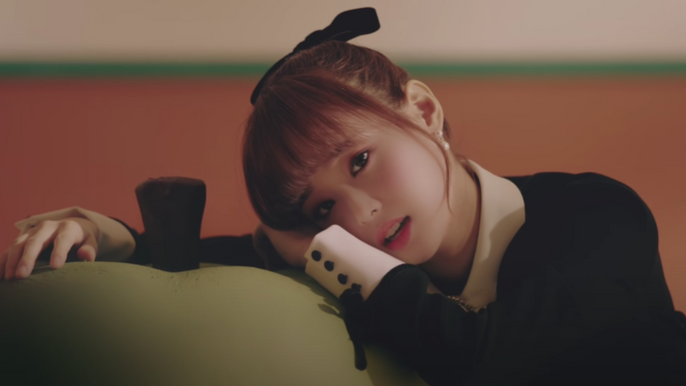a-detailed-look-at-loonas-former-member-chuu-blockberry-creatives-conflict-revealed
