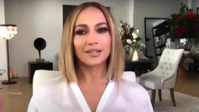 jennifer-lopez-shock-ben-afflecks-girlfriend-asks-him-to-pay-for-their-vacations-private-flights-expensive-dinner-dates