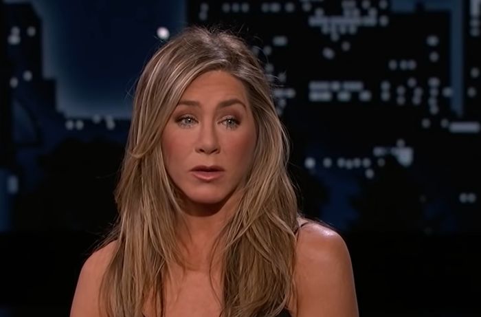 jennifer-aniston-shock-friends-star-invited-brad-pitt-to-celebrate-new-year-in-mexico-actresss-friends-upset-shes-not-hosting-party-at-home

