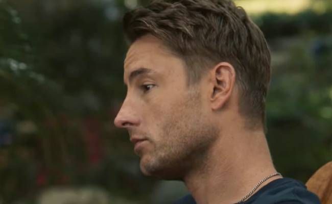 Justin Hartley plays Kevin Pearson in This Is Us. 