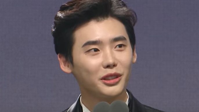 lee-jong-suk-new-k-drama-2022-actor-turns-into-lawyer-for-upcoming-mbc-drama-big-mouth