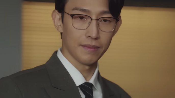 Extraordinary-Attorney-Woo-kang-ki-young