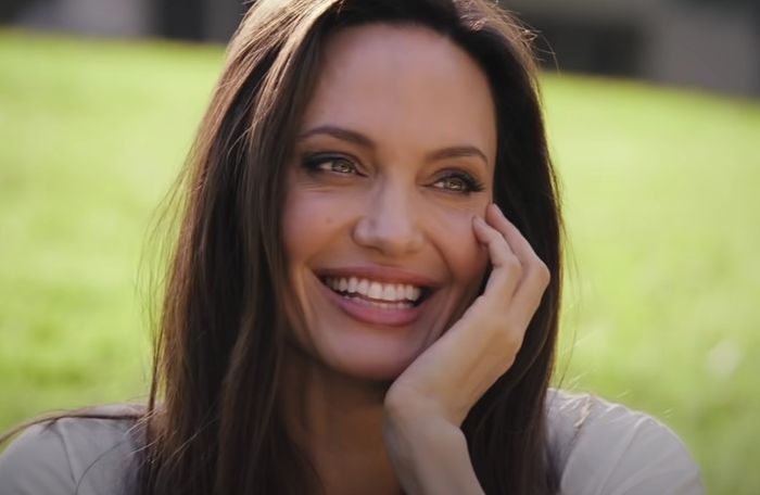 angelina-jolie-skincare-eternals-star-has-the-simplest-easy-to-follow-beauty-regimen