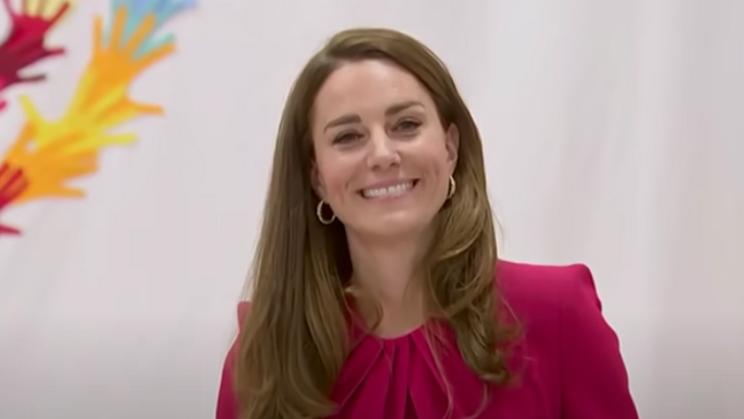 kate-middleton-getting-back-at-prince-harry-and-meghan-markle-prince-williams-wife-reportedly-doing-tell-all-with-stack-of-receipts