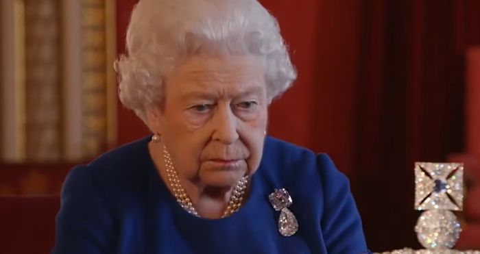 queen-elizabeth-shock-british-monarch-remains-most-popular-royal-but-favorability-ratings-just-a-pity-vote-correspondent-bianca-stone-claims