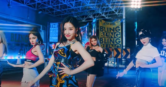 bling-bling-disbandment-k-pop-girl-group-announces-split-after-2020-debut
