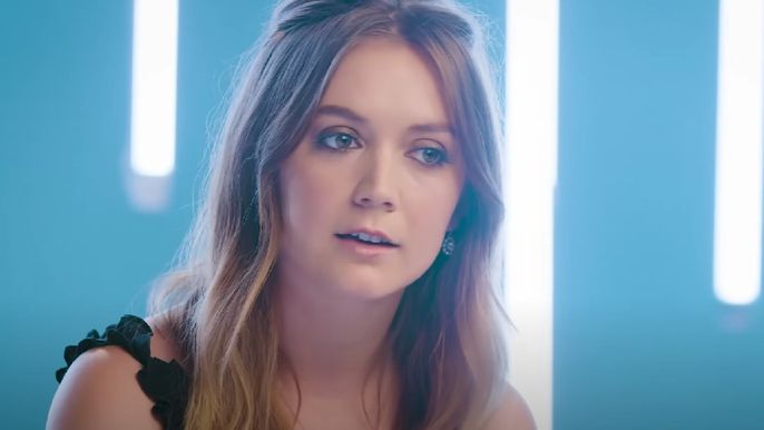 billie-lourd-net-worth-how-much-fortune-does-late-carrie-fishers-daughter-own