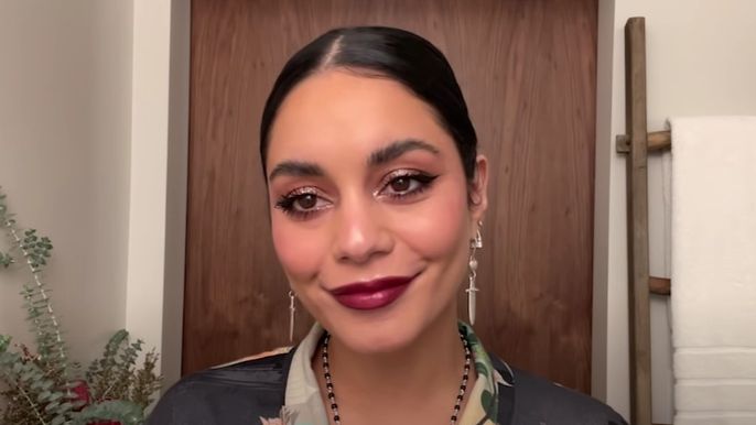vanessa-hudgens-net-worth-how-rich-does-the-high-school-musical-alum-has-become