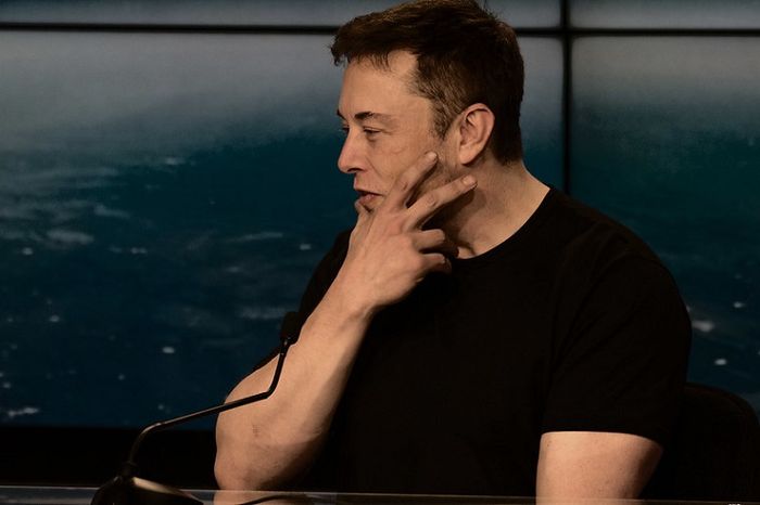 Elon Musk Getting Doxxed 2
