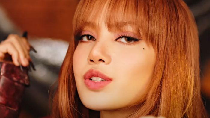 BLACKPINK's Lisa Receives Nomination at Premio Lo Nuestro Awards ...