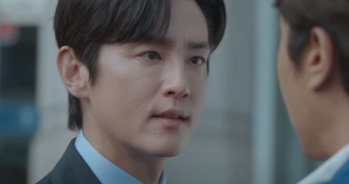 mental-coach-jegal-episode-7-recap-jung-woo-betrayed-by-his-best-friend-while-trying-to-save-lee-yoo-mi
