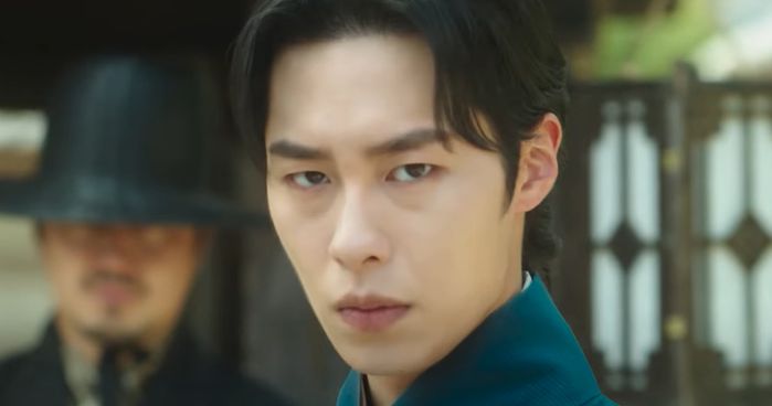 Lee Jae Wook as Jang Uk in Alchemy of Souls