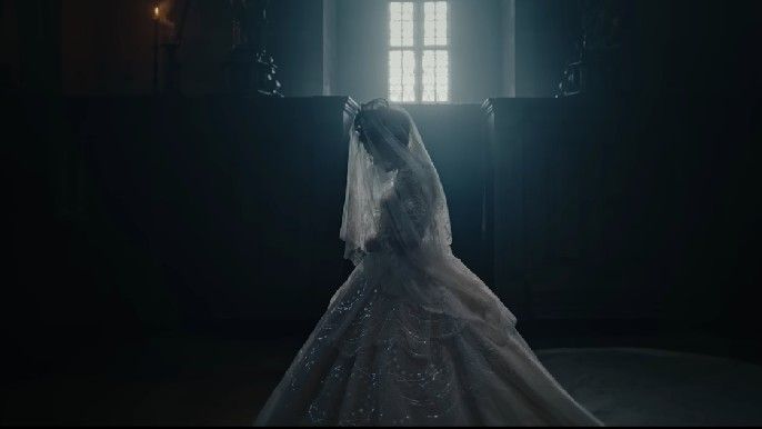 Devrim Lingnau as Elisabeth/Sisi  in The Empress