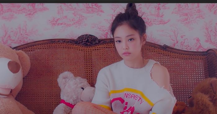blackpink-jennie-earns-top-celebrity-title-from-fans-after-k-pop-idol-started-a-new-trend
