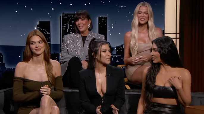 kylie-jenner-kendall-kim-kardashian-khloe-rob-constantly-forced-to-bare-private-lives-kris-jenner-kids-reportedly-demanding-privacy-and-freedom-from-momager