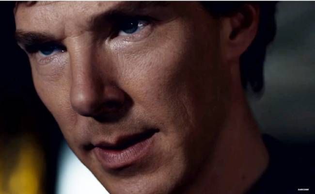 Benedict Cumberbatch plays Sherlock Holmes in Sherlock. 