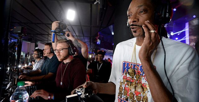 Snoop Dogg Call of Duty Operator