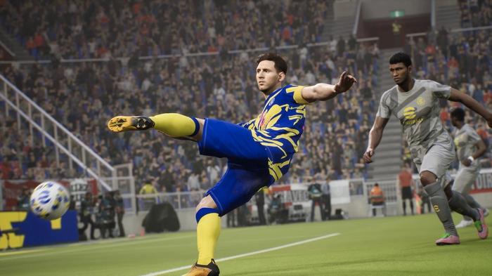 Image of Lionel Messi scoring a volley in eFootball 2022.