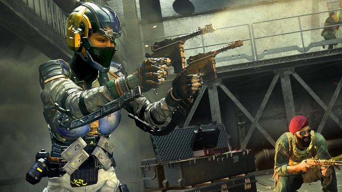 Image showing Warzone player holding akimbo pistols
