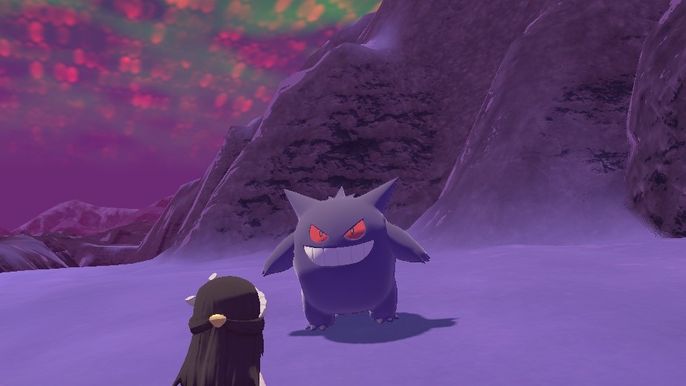 A player faces their own Gengar in Alabaster Icelands in Pokemon Legends: Arceus.