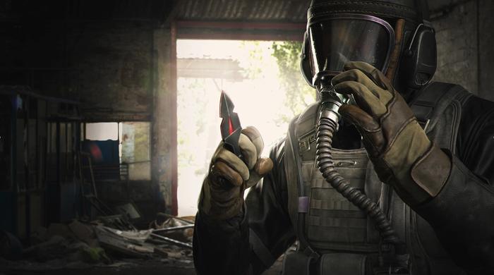 Image showing Warzone player holding Push Dagger