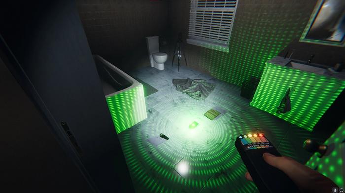 In Phasmophobia, an EMF Reader shows EMF Level 5 in a bathroom where a DOTS Projector is also being used.