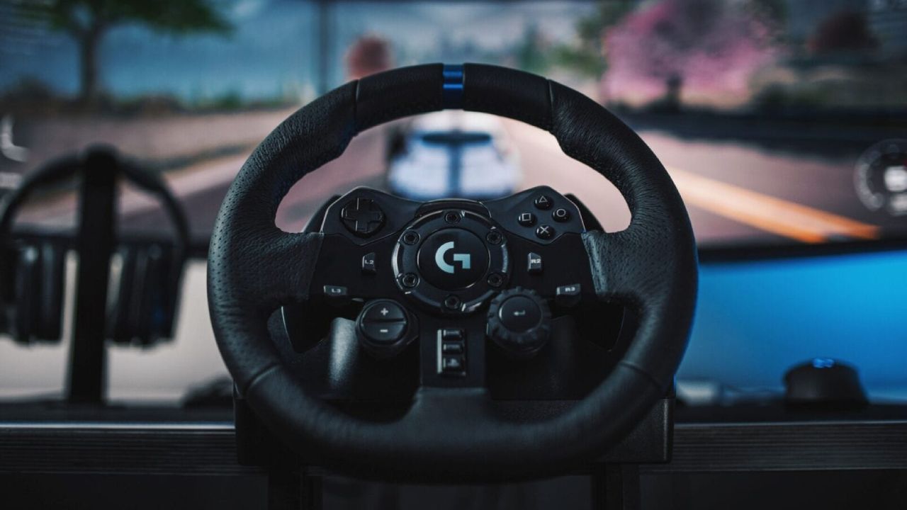 forza horizon 5 steering wheel and pedals