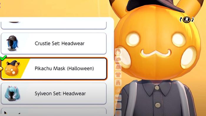 The Pikachu Mask (Halloween) trainer outfit arrives with the Pokémon Unite Halloween update.