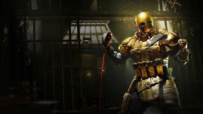 Image showing Warzone player wearing gold outfit