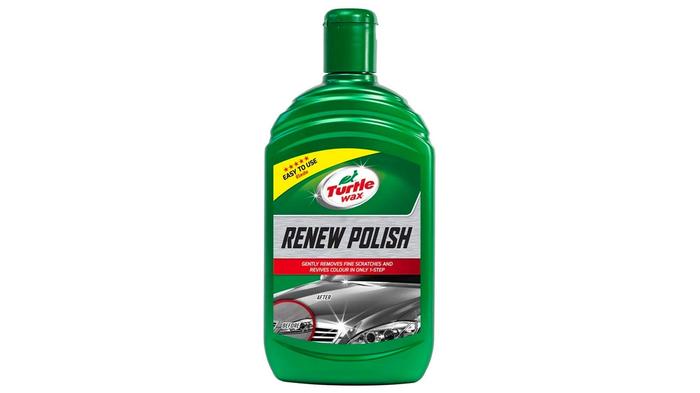 Best car polish for black cars Turtle Wax product image of a green bottle with a red and silver label.
