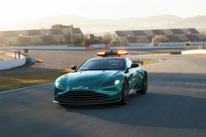 Aston Martin Vantage safety car