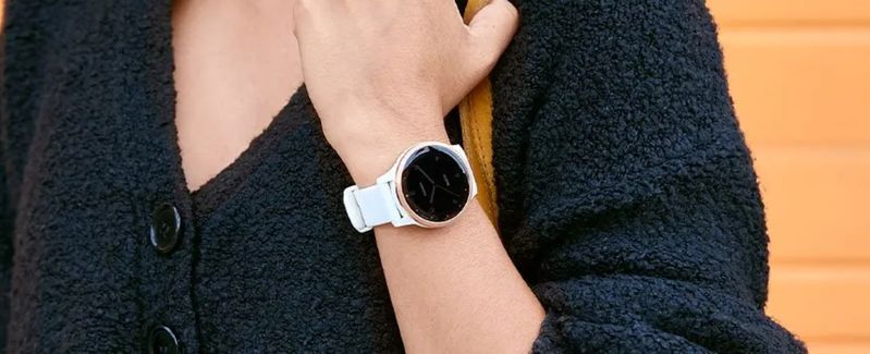 Garmin vívoactive® 4S, Smaller-Sized Smartwatch