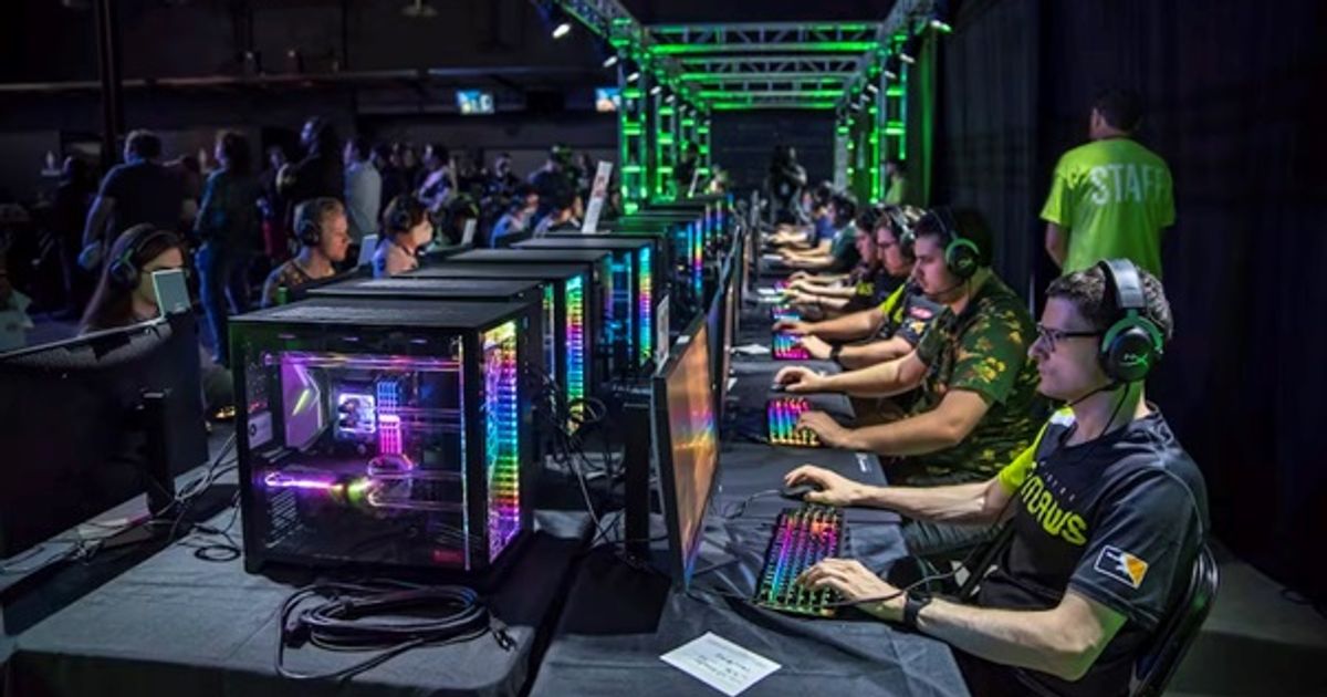 What is Esport? The Definitive Guide to Online Gaming