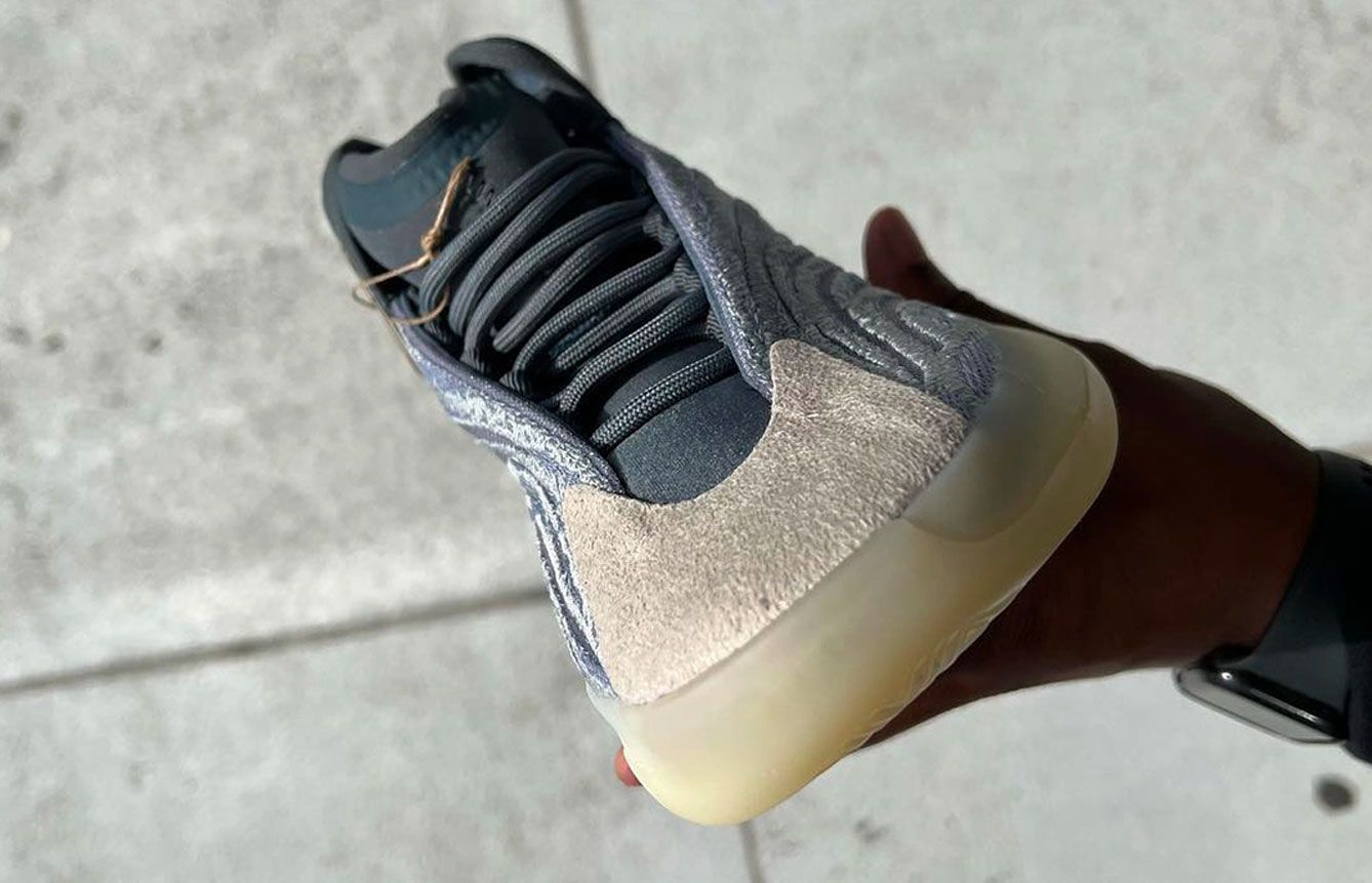 adidas Yeezy QNTM Mono Carbon product image of a grey and black reflective sneaker.
