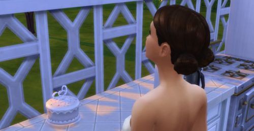 wedding cake on the Sims 4